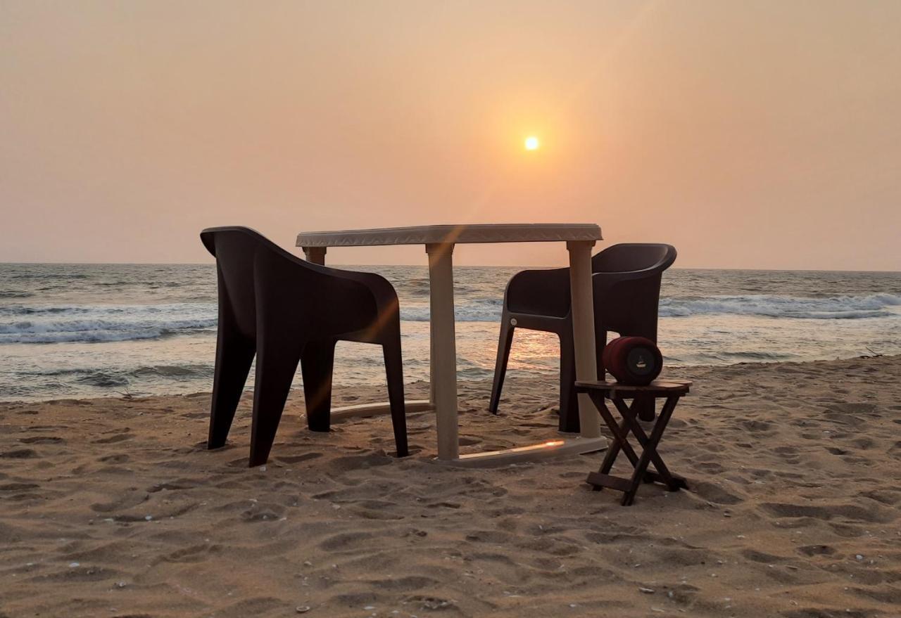 The Camp Club Beach Villa Payyannur Exterior photo
